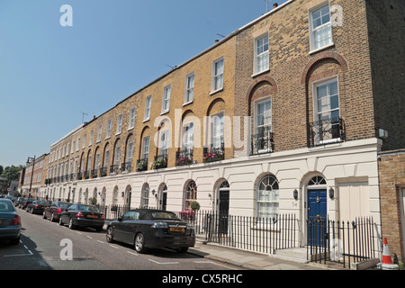 Gesamtansicht, Chester Zeile (keine 34 +), Belgravia, City of Westminster, London SW1W, UK. Stockfoto