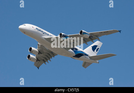 Airbus A380 von Malaysian Airways auf der Farnborough International Airshow Stockfoto