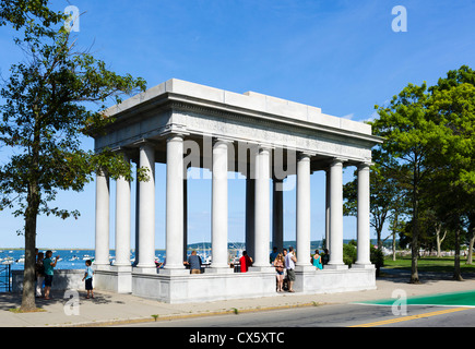 Gebäude der 'Plymouth Rock', Pilgrim Memorial State Park, Plymouth, Massachusetts, USA Stockfoto