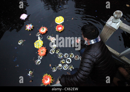 Loy Krathong Festival, Wat Buddhapadipa Tempel Wimbledon, London Stockfoto