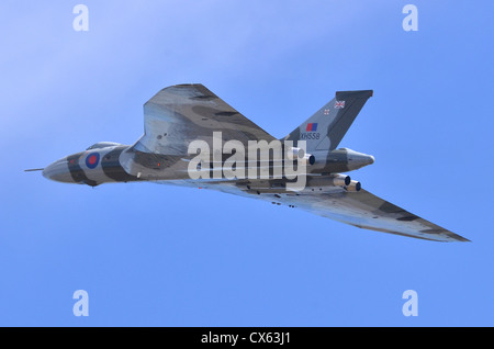 Avro Vulcan B2 in RAF-Markierungen, die Anzeigen bei Duxford Airshow 2012 Stockfoto