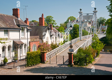 Queens Park Brücke & River Dee, Groves, Chester, Cheshire, England, Vereinigtes Königreich Stockfoto