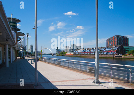 Fluss Clyde Gang, Clyde Arc Brücke, Glasgow, Strathclyde Region; Schottland Stockfoto