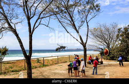 Hier genießen Sie einen Spaziergang am Meer entlang bringen ihre Familien, die Kunst, Sonne, Surfen und frische Luft zu genießen Menschen gesehen. Stockfoto
