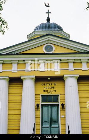 Eintritt in die Evangelisch-Lutherische Kirche von Oravais (Oravais Kyrka), Finnland - die hölzerne Kirche wurde im Jahre 1796-1797 gebaut. Stockfoto