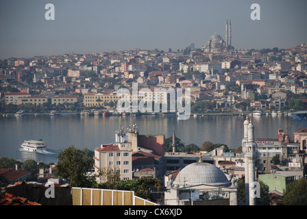 Ein Blick auf das Goldene Horn in Istanbul Tepebasi entnommen. Bild von Adam Alexander/Alamy Stockfoto