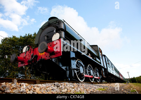 198, WD, Tankmotor, Königlicher Ingenieur, Dampfeisenbahn, Haven Street Wooton Station, Isle of Wight, England, Großbritannien, Stockfoto