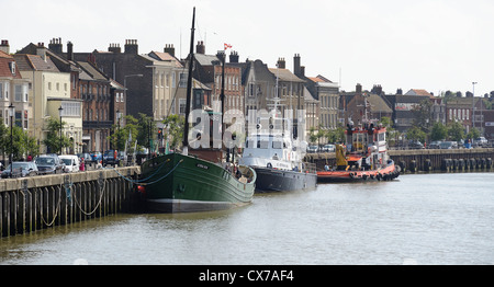 Great Yarmouth dockt historischen South Quay Bereich Fluß yare Norfolk England uk Stockfoto