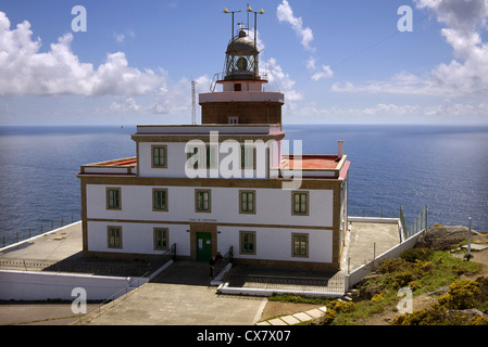 Der Leuchtturm am Cabo Finisterre, Galicien, Spanien. Stockfoto