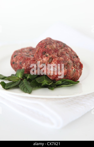RAW gewürzt Kebab Schnitzel Stockfoto