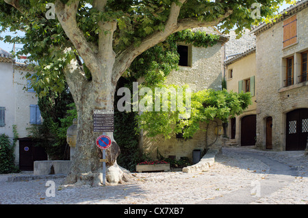 Mittelalterliche Vieille Vaison la Romaine Vaucluse Provence Frankreich Stockfoto