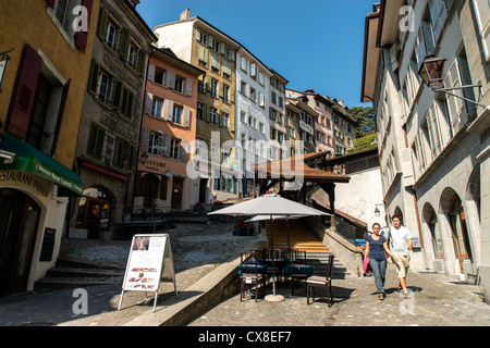Passanten in Lausanne Schweiz Stockfoto