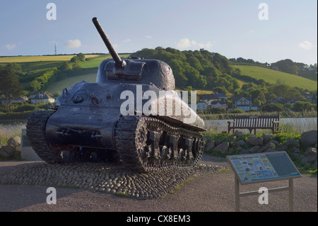 uns tank Torcross Dorf Slapton Ley Sands Süden Schinken Devon England uk Stockfoto