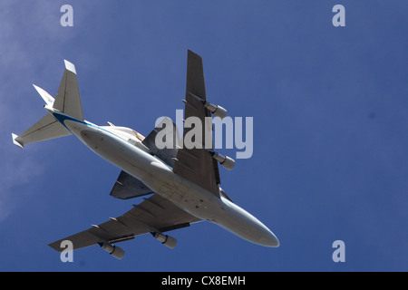 Space Shuttle Endeavor übernimmt Berkeley, Kalifornien seinen letzten Flug am 21. September 2012 Stockfoto