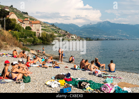 Menschen entspannen von Lausanne See Schweiz-Europa Stockfoto