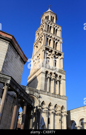 Kathedrale St. Domnius und Glockenturm, Split, Dalmatien, Kroatien Stockfoto