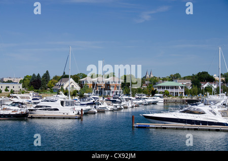 Door County, Wisconsin Sturgeon Bay. Marina & Port Bereich der Sturgeon Bay. Stockfoto