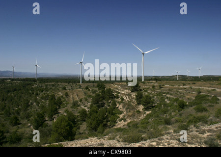 Bild: Steve Race - die Wind-Turbine-Installation an La Fatarella, Katalonien, Spanien. Stockfoto