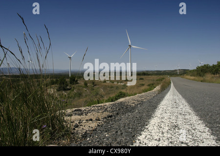 Bild: Steve Race - die Wind-Turbine-Installation an La Fatarella, Katalonien, Spanien. Stockfoto