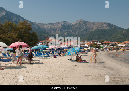 Thassos, Griechenland. Griechische Insel. September. Golden Coast. Chrissi Akti/Skala Potamias. Der Strand. Stockfoto