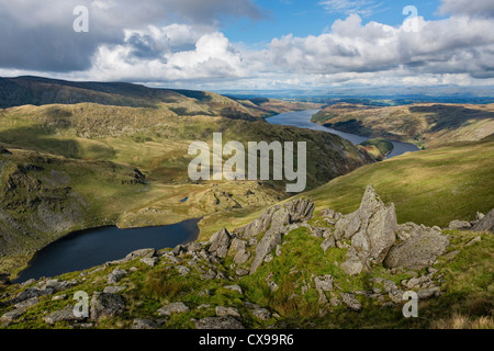 Smallwater Tarn, Mardale und Haweswater Reservoir aus Harter fielen Stockfoto