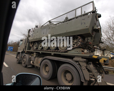 Militärische Iveco LKW EuroTrakker Cursor Stockfoto