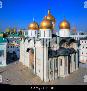 Uspenski-Kathedrale (1479), Blick vom Ivan den große Glockenturm, Moskauer Kreml, Moskau, Russland Stockfoto