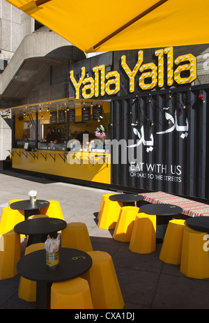 Yalla Yalla Libanesen Street Food Küche South Bank London Stockfoto