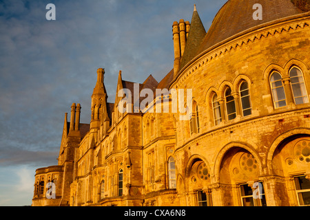 Old College building (Yr Hen Goleg) bei Sonnenuntergang Teil von Aberystwyth Universität Aberystwyth Ceredigion Mid Wales UK Stockfoto