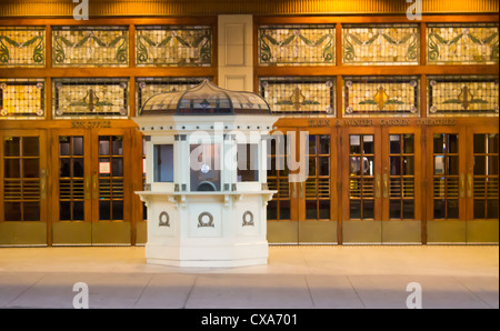 Alte Kasse für die Elgin & Winter Garden Theater in Toronto, Kanada. Stockfoto