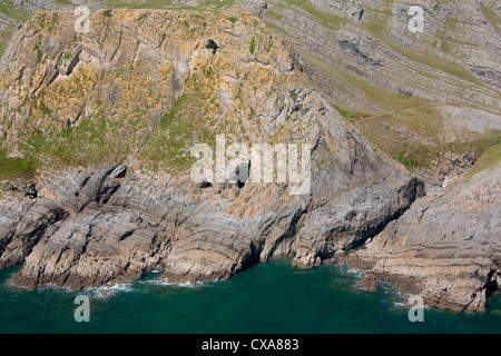 Luftaufnahme von Paviland Höhle wo das Skelett des "Red Lady of Paviland" in 1823 Gower Swansea Wales Großbritannien entdeckt wurde Stockfoto