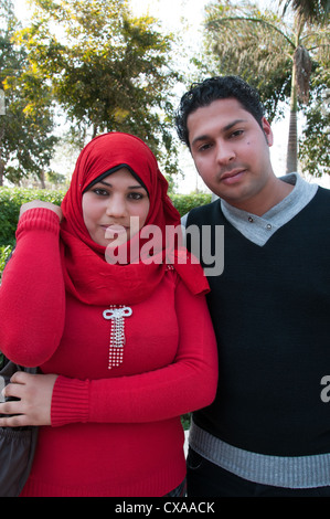 Ägyptischen Jugendlichen in Al Azhar Park in Kairo Stockfoto