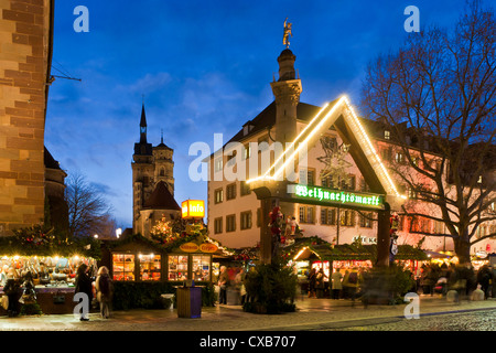 CHRISTMAS MARKET, STUTTGART, BADEN-WÜRTTEMBERG, DEUTSCHLAND Stockfoto