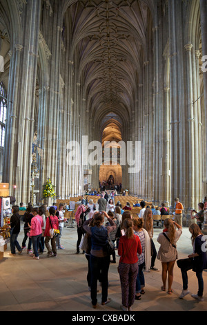 Innenraum der Kathedrale von Canterbury, UNESCO World Heritage Site, Kent, England, Vereinigtes Königreich, Europa Stockfoto