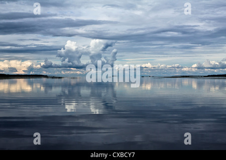 Võrtsjärv See, Sonnenuntergang, Wolke, Wolken, Reflexion, Schatten, Wasser, See, abends, still, ruhig Stockfoto