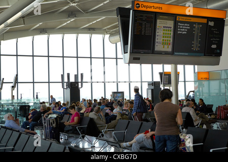 Terminal 5 Abflughalle, Heathrow Airport, Großbritannien Stockfoto