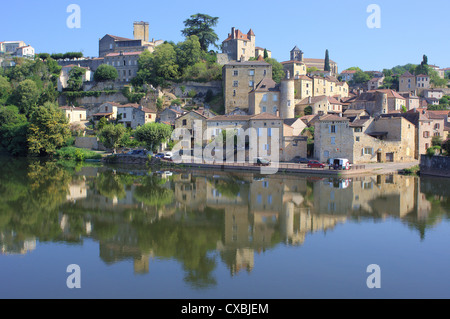 Dorf Puy i'Evegue und dem Fluss Lot in der ruhigen sonnigen Morgen Lot et Garonne Frankreich Stockfoto