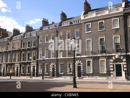 Reihenhäuser Bedford Square in London Bloomsbury Stockfoto