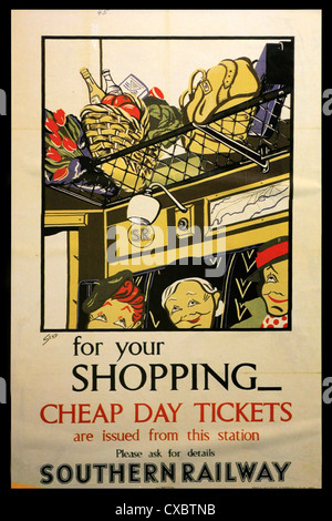 Vintage Southern Railways Werbung Plakat Reisen mit dem Zug zu fördern, beim Einkauf Stockfoto