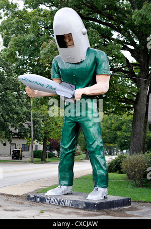 Die Gemini Giant Statue oder Schalldämpfer Mann auf Route 66 Wilmington Illinois Stockfoto