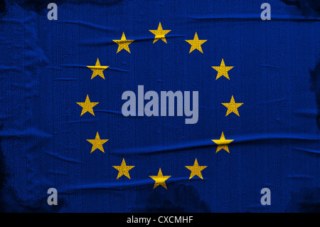 Grunge blaue Europäische Union Flagge mit gelben Sternen überlagert trashigen Textur Stockfoto
