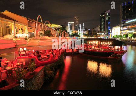 Nachtansicht des Clarke Quay, Singapur Stockfoto