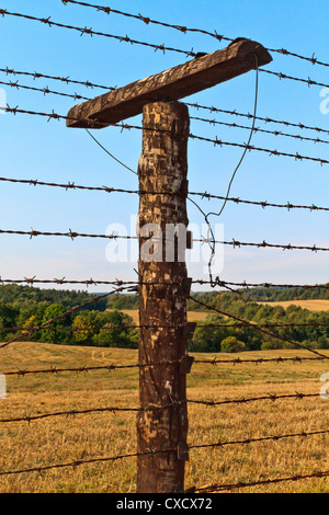 Reste des Eisernen Vorhangs in der Nähe der Grenze zu Tschechien und Österreich. Eiserne Vorhang Europa in den Jahren 1948-1989 geteilt. Stockfoto