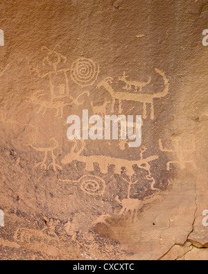 Petroglyphen in der Nähe von Una Vida, Chaco Kultur National Historical Park, UNESCO-Weltkulturerbe, New Mexico Stockfoto