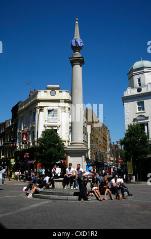 Sieben Zifferblätter Sonnenuhr Denkmal mitten in Seven Dials, Covent Garden, London, UK Stockfoto