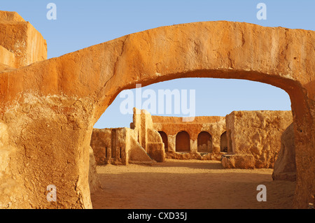 Blick auf die Star Wars Film-set in der Sahara Wüste von Tunesien, Afrika Stockfoto