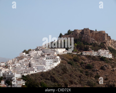 Die alte Stadt Salobrena in Südspanien. Stockfoto