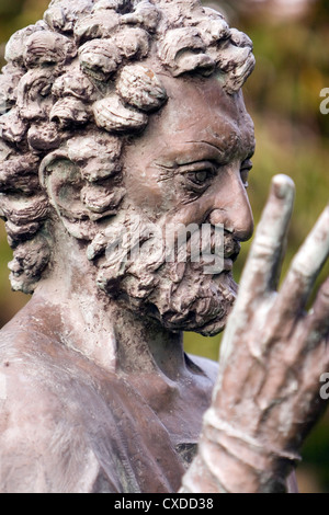 Statue von Jesus Christus, der Sohn des Mannes stehend, David McFall, Canterbury, Kent, England, UK Stockfoto