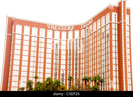 Treasure Island Hotel in Las Vegas, Isolated on White Stockfoto