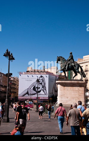 Blick auf das Reiterstandbild von König Carlos III Puerta Del Sol Madrid Spanien Europa Stockfoto